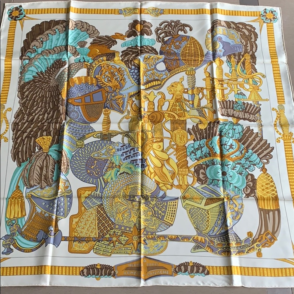 Hermès Scarf
